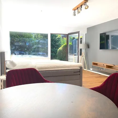 Ferienwohnung In Neuhaus Am - Eg Fur 2 Mit Terrasse *