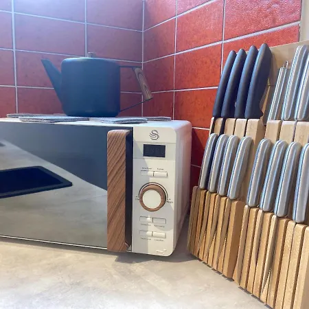 Apartment Ferienwohnung In Neuhaus Am - Eg Fur 2 Mit Terrasse